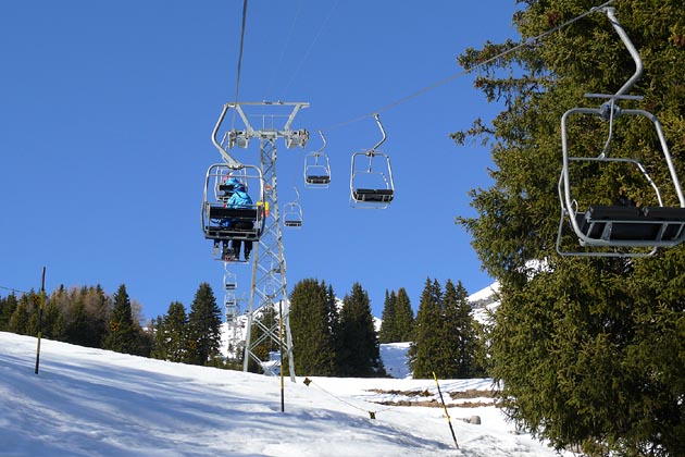 SDS Davos Platz - 2011-02-09 SDS Davos Platz - 2011-02-09